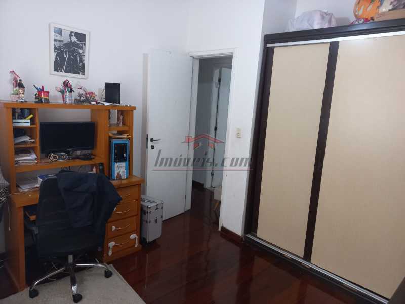 Apartamento à venda com 3 quartos, 116m² - Foto 11