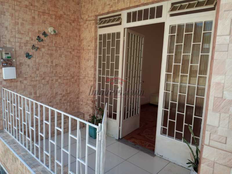 Casa de Vila à venda com 2 quartos, 74m² - Foto 1