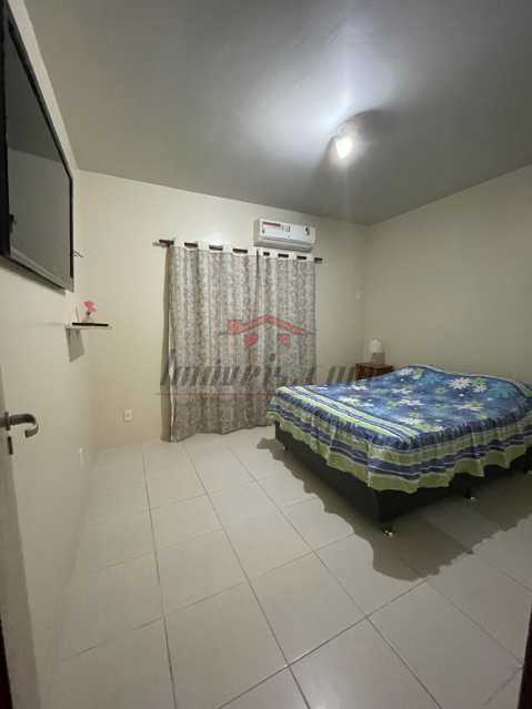 Casa de Condomínio à venda com 4 quartos, 209m² - Foto 14