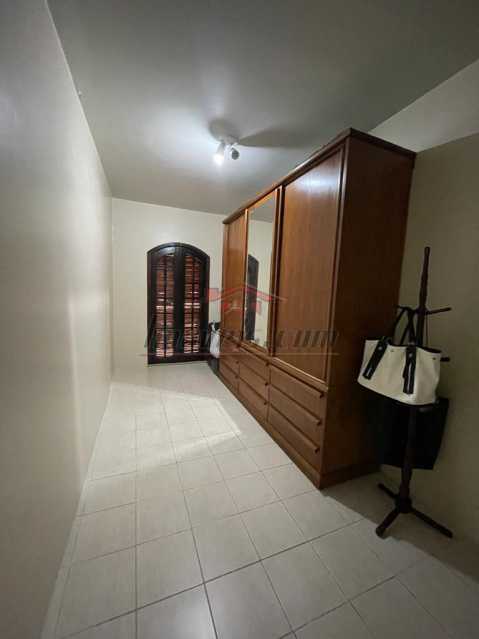 Casa de Condomínio à venda com 4 quartos, 209m² - Foto 10