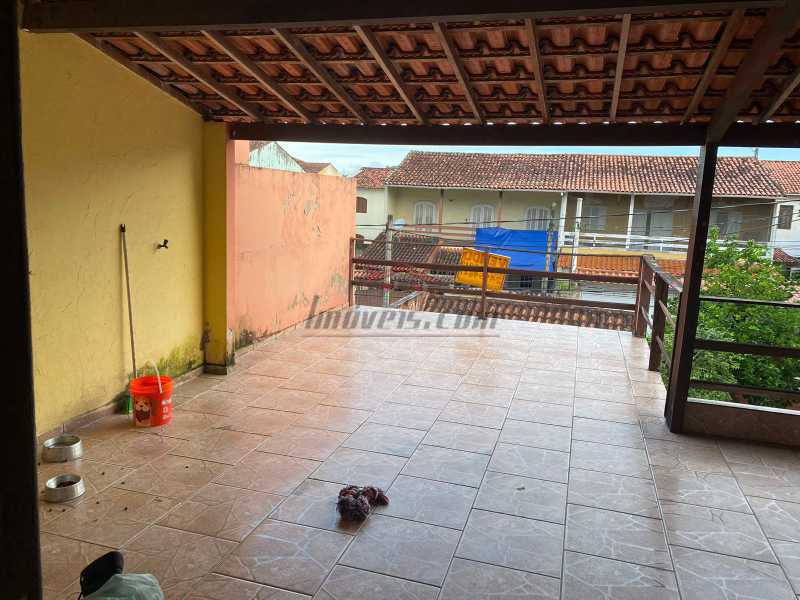 Casa à venda com 4 quartos, 200m² - Foto 14