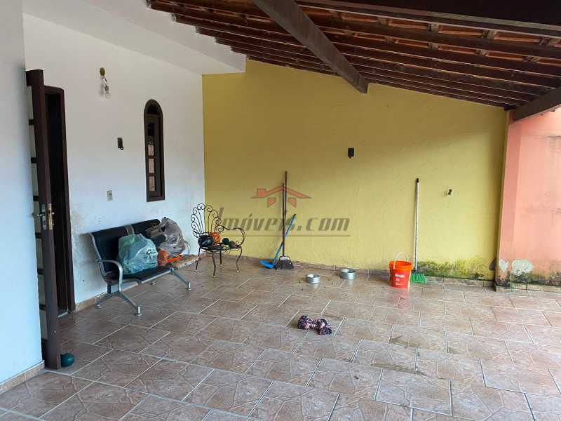 Casa à venda com 4 quartos, 200m² - Foto 16