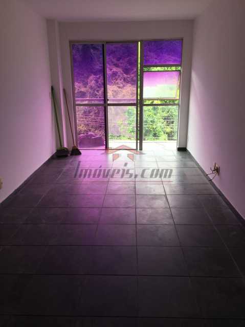 Apartamento à venda com 2 quartos, 60m² - Foto 10