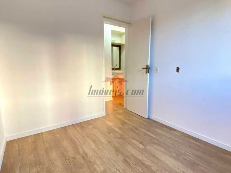 Apartamento à venda com 2 quartos, 52m² - Foto 2