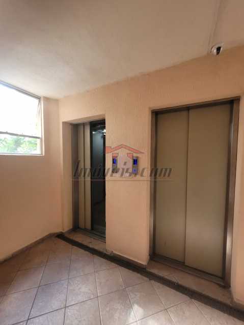 Apartamento à venda com 2 quartos, 56m² - Foto 22