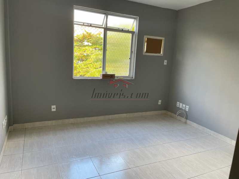 Apartamento à venda com 2 quartos, 60m² - Foto 2