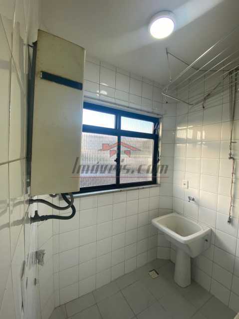 Apartamento à venda com 2 quartos, 75m² - Foto 17