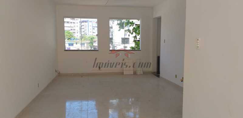 Apartamento à venda com 1 quarto, 40m² - Foto 2