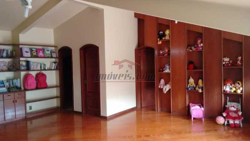 Casa de Condomínio à venda com 4 quartos, 367m² - Foto 14