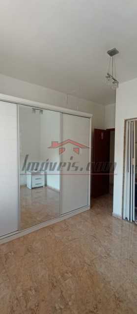 Casa à venda com 2 quartos, 120m² - Foto 16