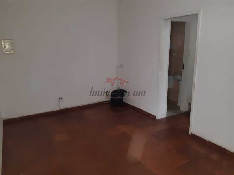 Casa à venda com 2 quartos, 110m² - Foto 9