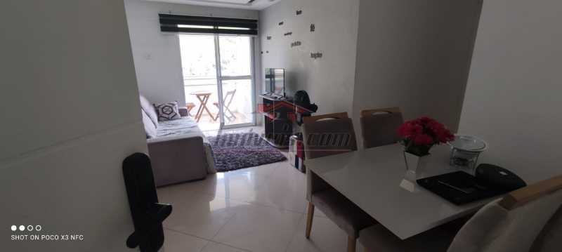 Apartamento à venda com 2 quartos, 64m² - Foto 10