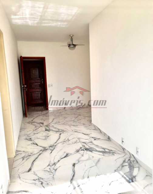 Apartamento à venda com 2 quartos, 58m² - Foto 2