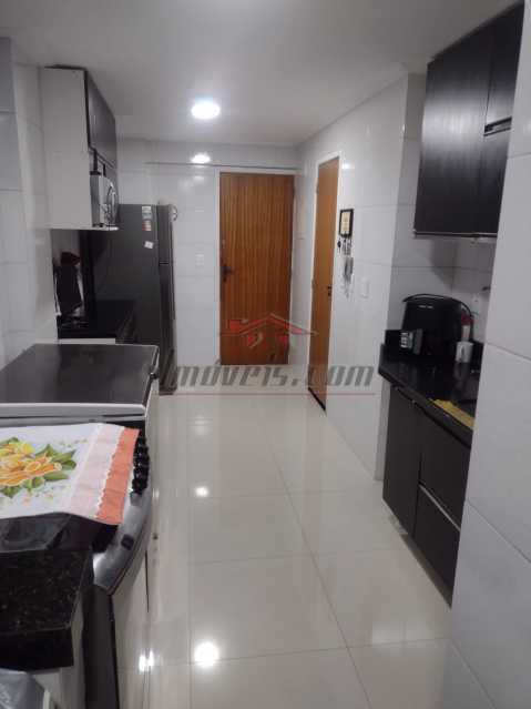 Apartamento à venda com 2 quartos, 80m² - Foto 13