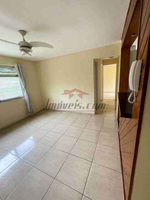 Apartamento à venda com 2 quartos, 55m² - Foto 2