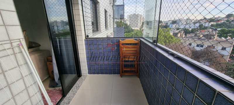 Apartamento à venda com 2 quartos, 66m² - Foto 2