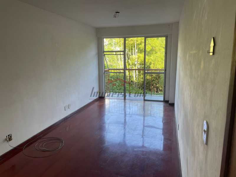 Apartamento à venda com 2 quartos, 61m² - Foto 3