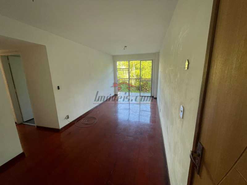 Apartamento à venda com 2 quartos, 61m² - Foto 1