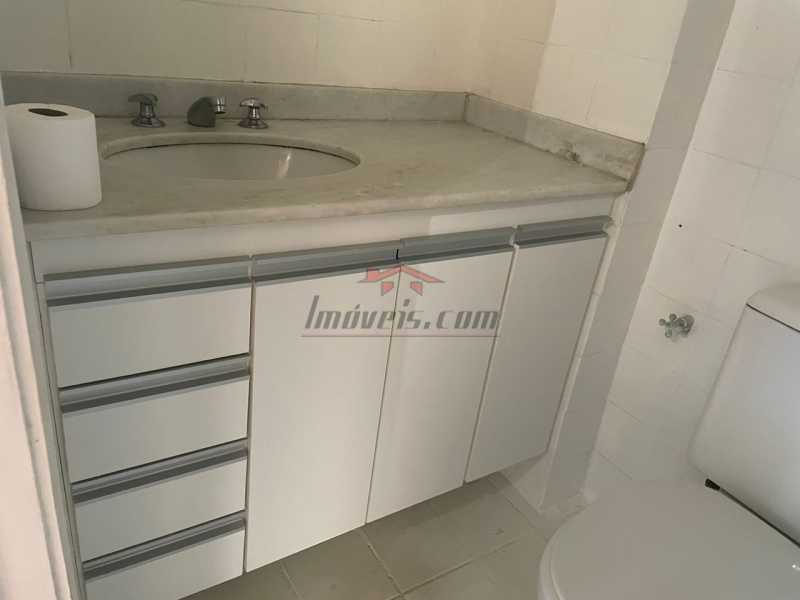 Apartamento à venda com 2 quartos, 61m² - Foto 16