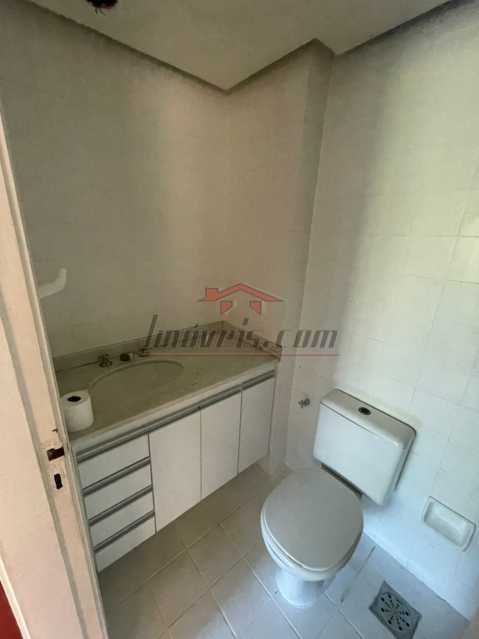 Apartamento à venda com 2 quartos, 61m² - Foto 13