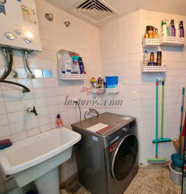 Apartamento à venda com 2 quartos, 84m² - Foto 11