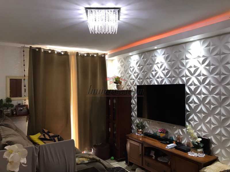 Apartamento à venda com 2 quartos, 65m² - Foto 4