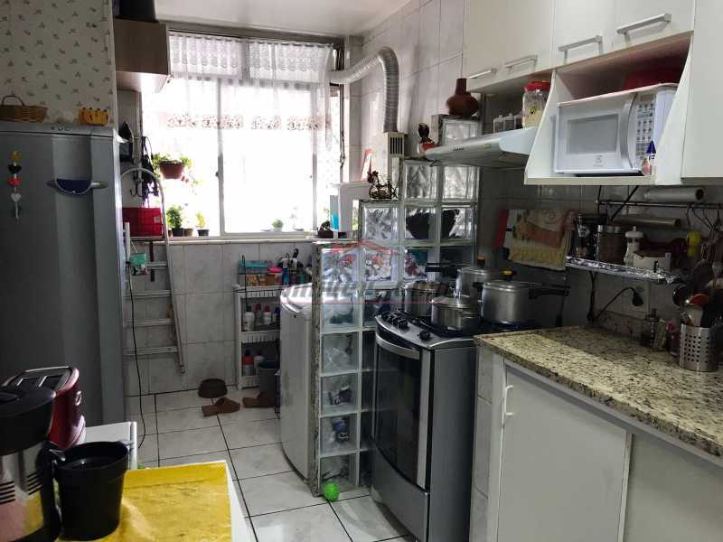 Apartamento à venda com 2 quartos, 65m² - Foto 18