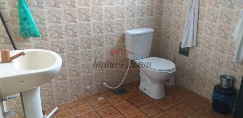 Casa à venda com 2 quartos, 200m² - Foto 10