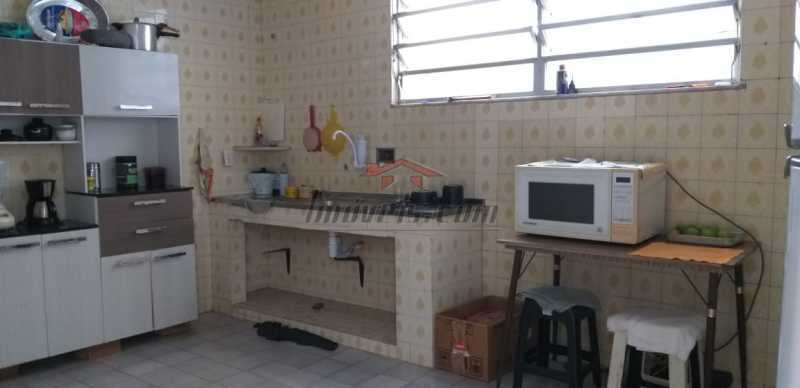 Casa à venda com 2 quartos, 200m² - Foto 13