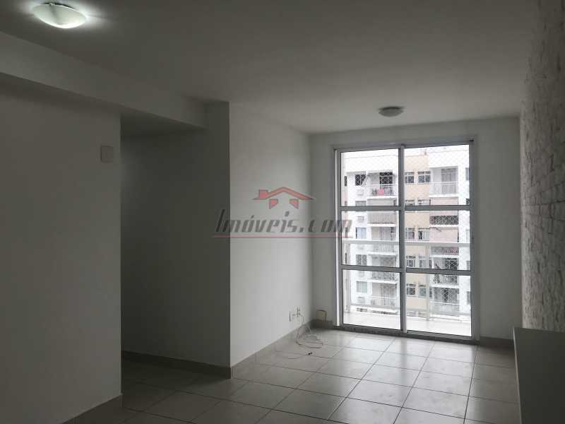 Apartamento à venda com 2 quartos, 61m² - Foto 3