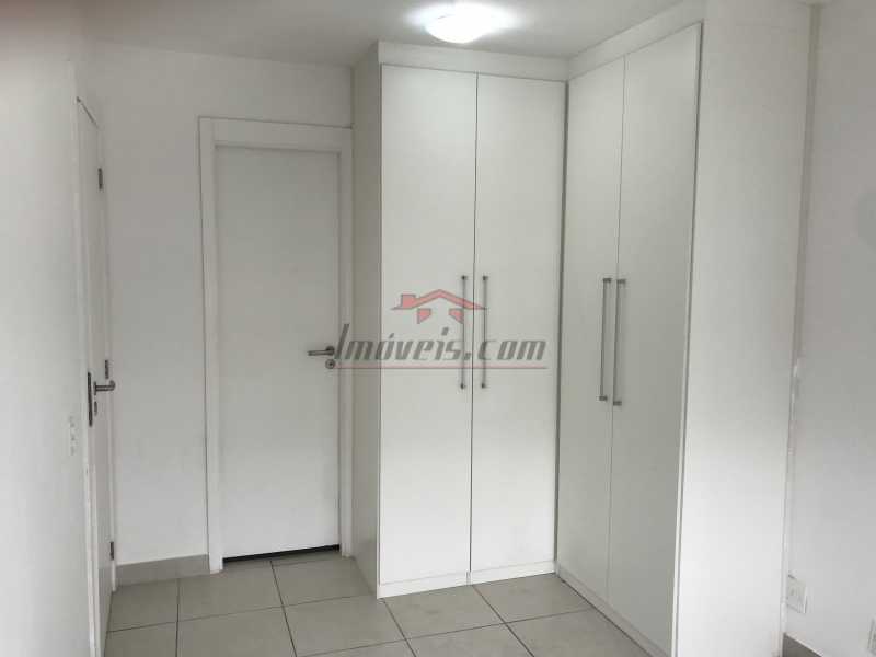 Apartamento à venda com 2 quartos, 61m² - Foto 16