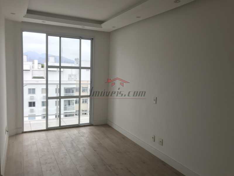 Apartamento à venda com 2 quartos, 61m² - Foto 6