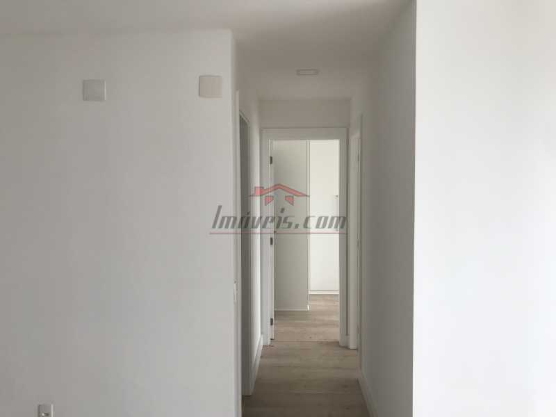 Apartamento à venda com 2 quartos, 61m² - Foto 7