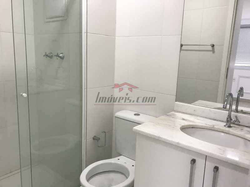 Apartamento à venda com 2 quartos, 61m² - Foto 15