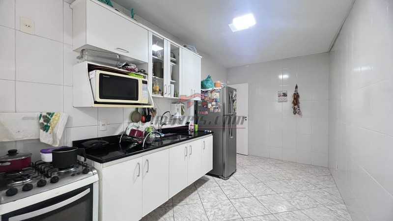 Apartamento à venda com 2 quartos, 90m² - Foto 16