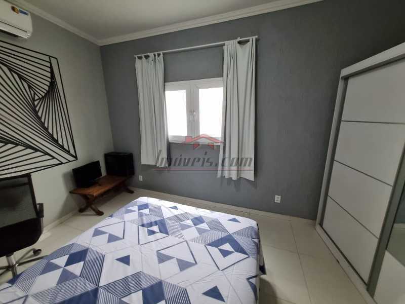 Casa à venda com 5 quartos, 150m² - Foto 5