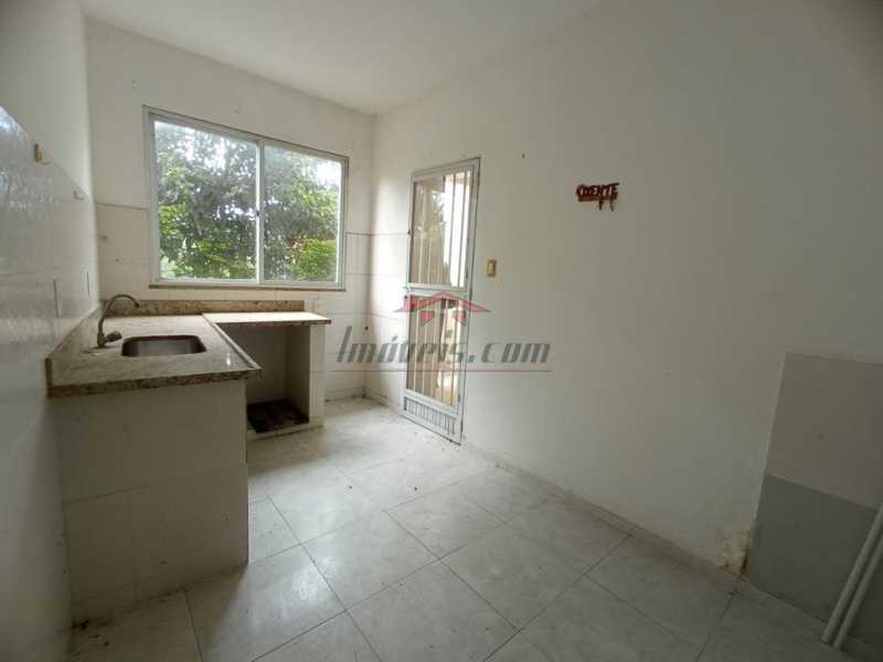 Casa à venda com 2 quartos, 180m² - Foto 21