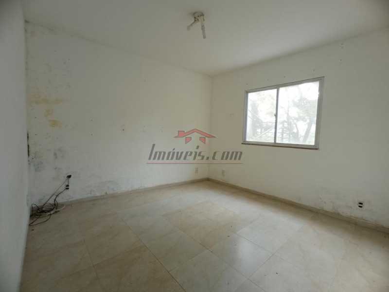 Casa à venda com 2 quartos, 180m² - Foto 22