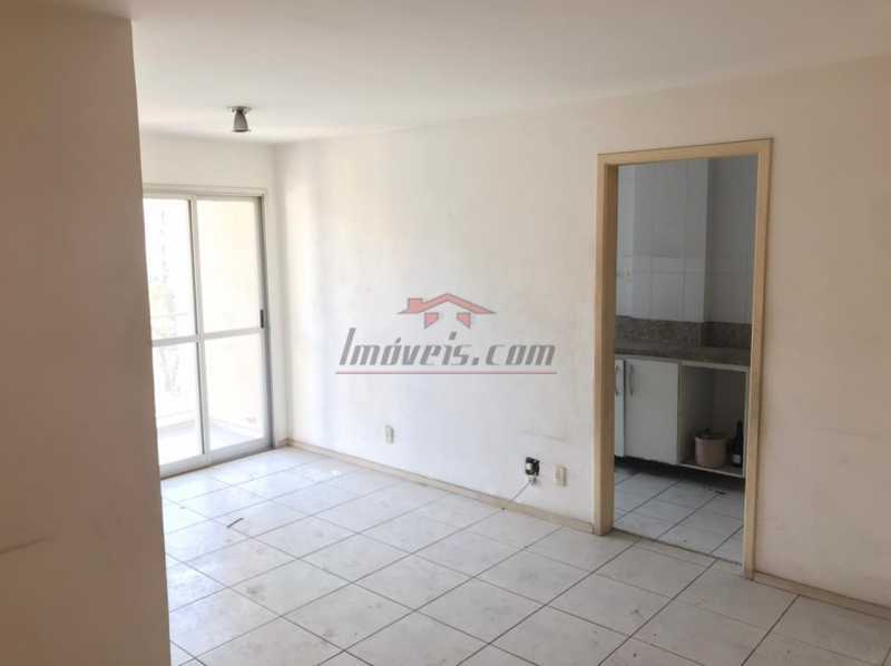 Apartamento à venda com 2 quartos, 61m² - Foto 5