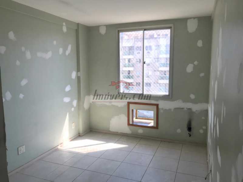 Apartamento à venda com 2 quartos, 61m² - Foto 18