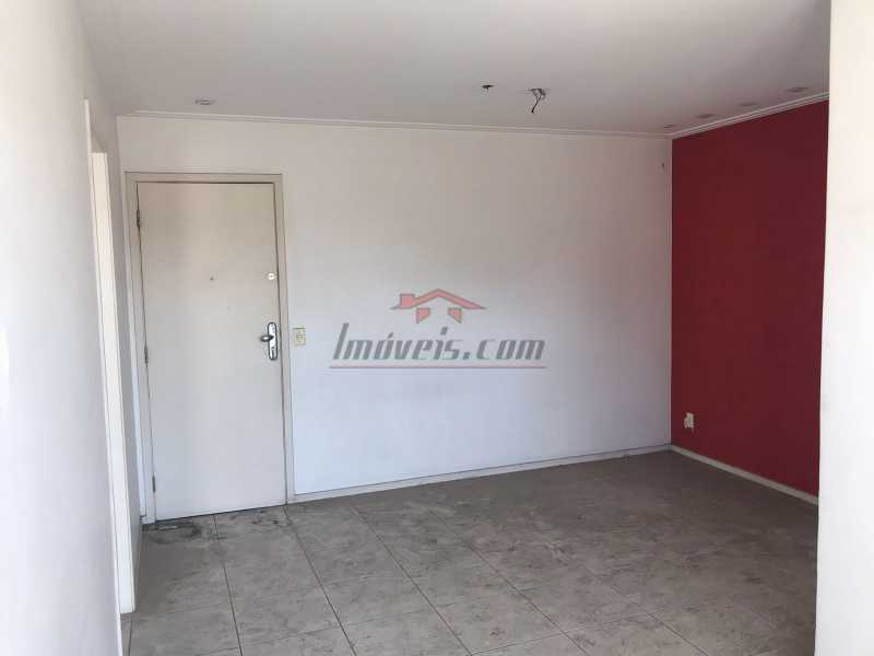 Apartamento à venda com 2 quartos, 65m² - Foto 8