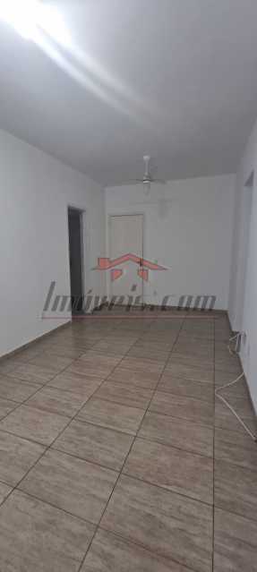 Apartamento à venda com 2 quartos, 60m² - Foto 3