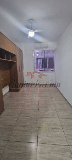 Apartamento à venda com 2 quartos, 60m² - Foto 12