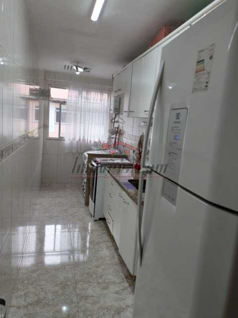 Apartamento à venda com 2 quartos, 65m² - Foto 10