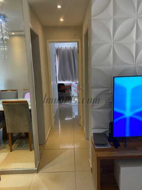 Apartamento à venda com 2 quartos, 65m² - Foto 4