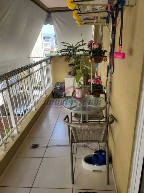 Apartamento à venda com 2 quartos, 67m² - Foto 2