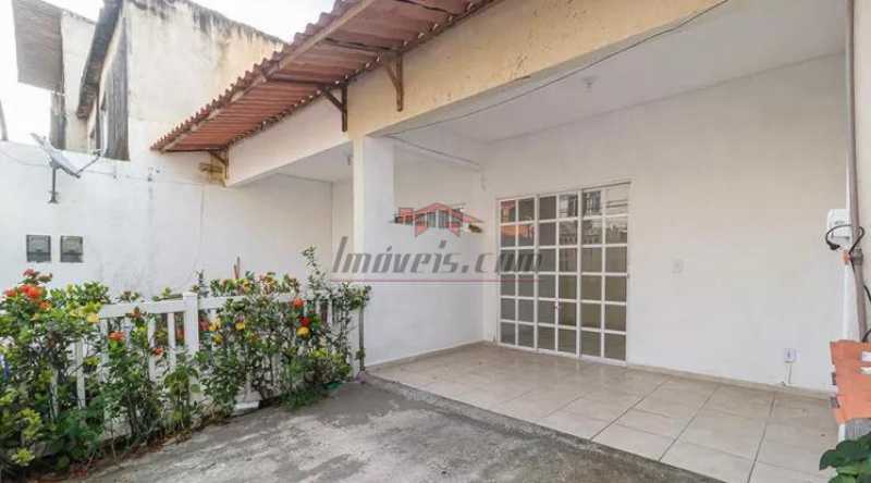 Casa de Condomínio à venda com 4 quartos, 160m² - Foto 1