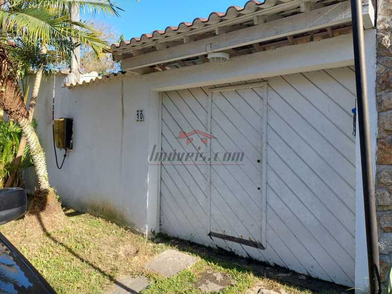 Casa de Condomínio à venda e aluguel com 4 quartos, 160m² - Foto 17