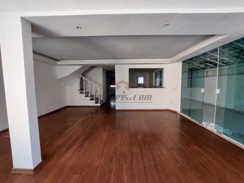 Casa de Condomínio à venda e aluguel com 4 quartos, 160m² - Foto 25