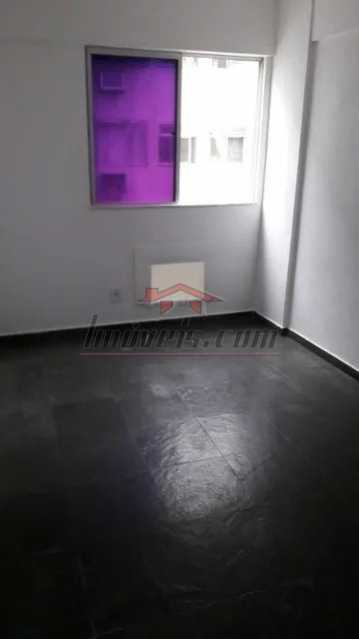 Apartamento à venda com 2 quartos, 60m² - Foto 4